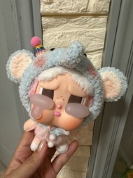 Crybaby 哭娃 哭兔 Popmart