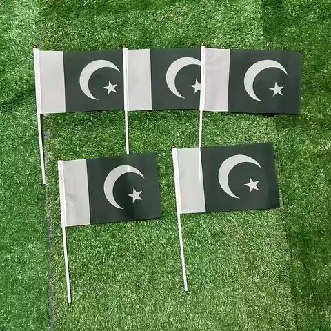 SKY FLAG Pakistan Hand Waving Flag 14*21cm Pakistan Small National Flags with Plastic Flagpoles
