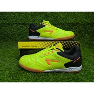 [CLEARANCE] LINE SEVEN Futsal Shoes