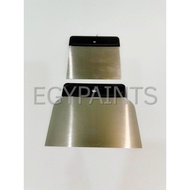 Putty Speader or Knife (For filler, putty or cement)