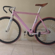 SOLOIST 77 - UNITED BEKAS