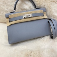 mini kelly（Madame gris pantin）