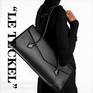 11.17 Underarm Bag Fashion E Genuine Leather Shoulder Tote Bag Niche Design Suede Baguette Baguette 