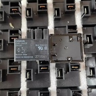 G8P-1A4TP-24VDC 30A DC24V Geganti Kuasa 4 2 Palam Baharu Asli Tulen