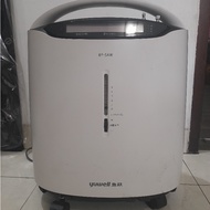 Yuwell 8F-5AW Oxygen Concentrator 5L Second