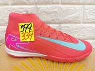 Nike（平底足球鞋）