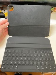 原廠iPad keyboard 80%新 100%work