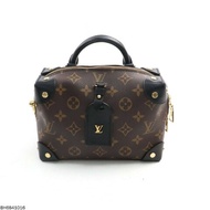 LV路易威登Petite Malle Souple 老花盒子 肩背包