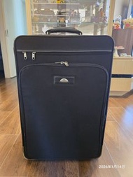 新秀麗兩轆黑色行李箱