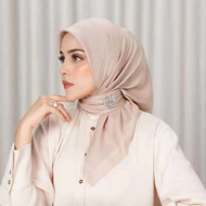 Hijab Segiempat Buttonscarves  Basic Voal Motif Premium Mirror