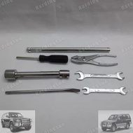 7-piece kit for Mitsubishi Pajero v31v32v33 on-board tools
