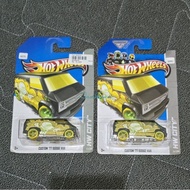 Hotwheels Custom 77 Dodge Van set card variant