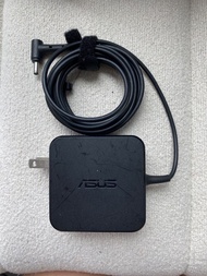 ASUS UX305L筆電火牛