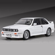 1:24 BMW M3 E30 IM Alloy Miniature Car Diecast Metal Scale Car Model Sound＆Light Simulation Collecti
