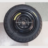 DONUT RIM with brandnew KRX 120/70-12

tubeless
6 ply