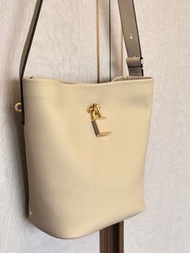 Tory Burch Bucket Bag