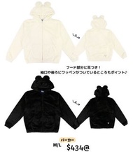 非現貨  日本代購 東迪 東京迪士尼 迪士尼海洋 日本迪士尼 迪士尼樂園 精品 周邊 玩具 米奇老鼠 米奇 米妮 毛毛帽 冬日 衣物 黑白 BB衫 嬰兒衫 幼兒衫 外套