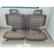 rear seat landcruiser hj61/hj60/bj60 seat belakang sahaja
