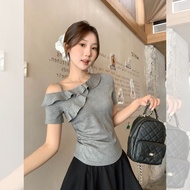 92153 Diagonal Collar Off-the-Shoulder Ruffled Slim @-