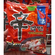 Nongshim Shin Ramyun Noodle Soup | Mie Instan Korea HALAL -OK-
