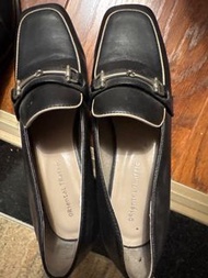 Oriental Traffic 黑色皮革女鞋，送一對全新平底鞋