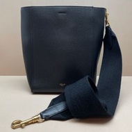 Celine Sangle bucket黑色 - Small