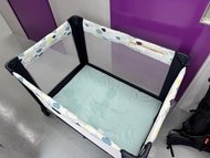 Graco 嬰兒遊戲床
