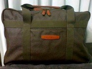 ARAMIS 雅男士 超大容量 超質感 深咖啡色 防水皮質 旅行包 旅行袋 側背包 肩背包 肩背袋 手提袋 手提包