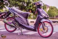 Tem Yamaha Mio AMORE Đen Bóng