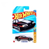 HOT WHEELS 92 FORD MUSTANG