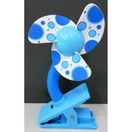 "CLIP FAN - AA BATTERY - FOR STROLLER CARRIER CAR SEAT ETC