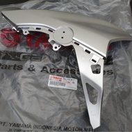 Right Front Wing Silver Doff Yamaha Mio Gear 125 B3W-F835V-00-P1