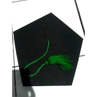 Topi Toga Wisuda Sarjana TkSD dan Dewasa Bahan Matador tersedia dengan berbagai pilihan warna/ Topi