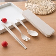 TRAVEL CUTLERY SET