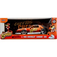 JADA TOYS CHEETOS 1985 CHEVROLET CAMARO Z28 1:24 DIE-CAST CAR & FIGURE