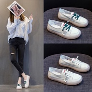 2010 And 2011 Spring And Summer Single Shoes Jelly Sole Small White Shoes For Women's Genuine Leath