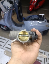 ลิ้นเร่งแต่งแท้ Vespa 125-150cc. เวสป้า ขนาด (ใบ30mm - 31mm) sprint  primavera นิวเวสป้า อะไหล่แต่งเ