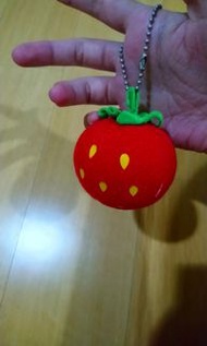 《贈》草莓玩偶吊飾