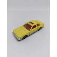 Tomica Lose Toyota Soarer 2800Gt Yellow