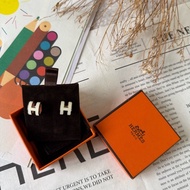 Pop H立體簍空橢圓LOGO耳環(白/玫瑰金)