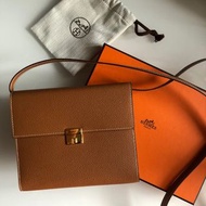 Hermes Clic 16 金棕