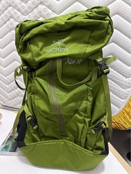 Arcteryx kea37 不死鳥背囊