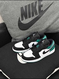 Jordan Air Jordan 1 Low 黑綠腳趾