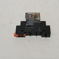 Honeywell CR-2C-DC24V Relay (Includes PCR-2C-TE Base) - 98% Beautiful Disassembled Item