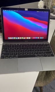 Macbook 2019 i7 m2 clip 8TB SSD 256GB DDR5 Ram