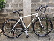 Mature Alloy Road Bike Outdoor Budget Aluminum Roadbike 700x23c 3x7 21Speed with Free Helmet and Bik