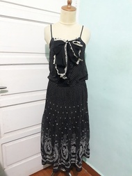 axes femme long dress hitam