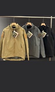 全新Arcteryx 外國優惠預訂 3色選 Arcteryx 可隱藏帽子 戶外機能 風褸外套