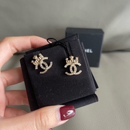 全新🖤Chanel 皇冠CC Logo Earring 耳環 耳釘 AB6662