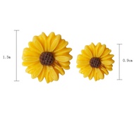 1 Pair Sunflowers Earrings for resh Charming Lovely Cute Simplicity Style Daisy Flower Trendy Ear Studs